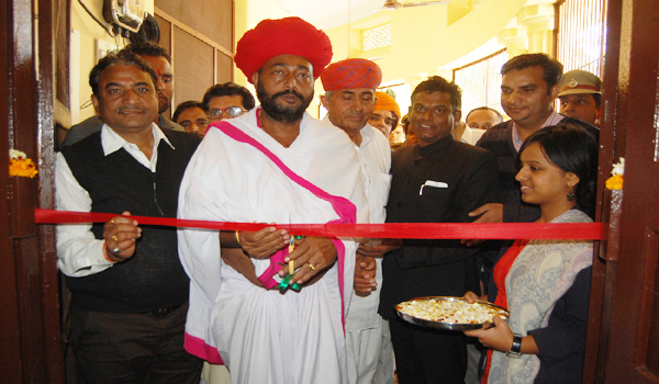 devasi inaugrating children library in sirohi