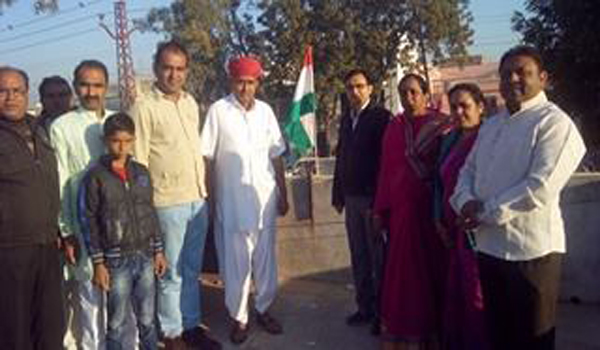 flag hoisting at district office of bjp in abscence of bjp counsler.