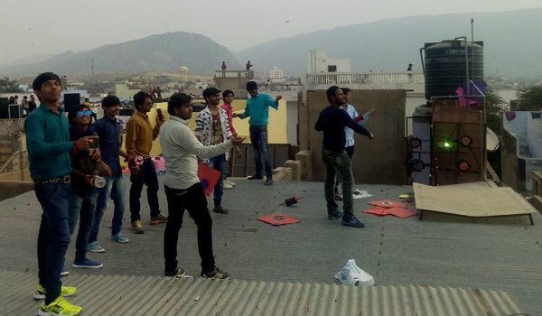 mankar sankrant festival in jaipur : Pink City sky decorated with of colorful kites