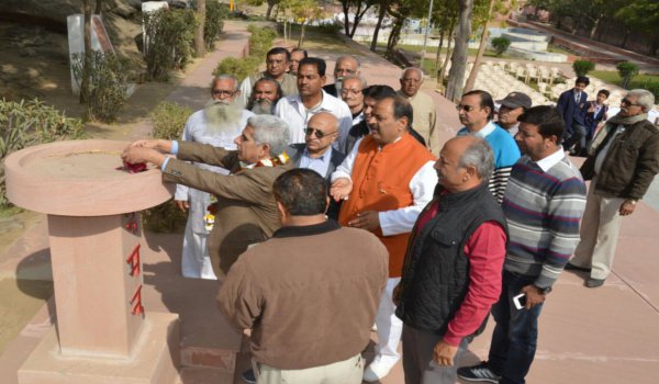 sufi munawar laghari visits dharsen memorial shrine ajmer