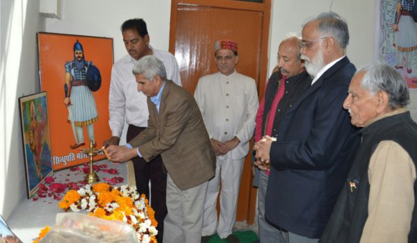 sufi munawar laghari visits maharaja dharsen smarak ajmer