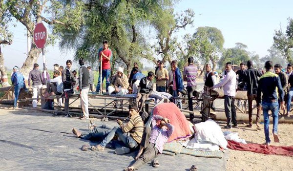 Jat agitation spills over to rajasthan, internet services blocked in bharatpur