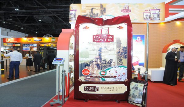 India Gate's 550 kg  rice bag enters the Guinness