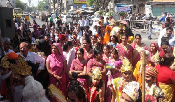 people celebrate nav Samvatsar with tilak and holy thread in pali