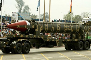  pakistan has a stockpile of between 130 and 140 nuclear warheads