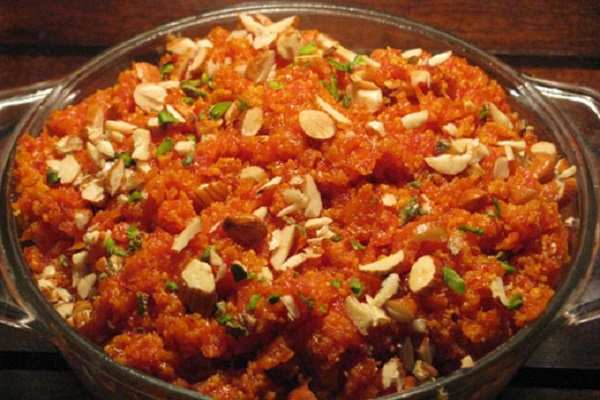 gajar-ka-halwa- SABGURU.COM