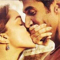 first poster : aditya roy kapur-shraddha kapoor look smitten in OK Jaanu