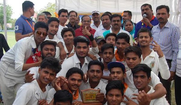 पं. दीनदयाल उपाध्याय जन्म शताब्दी क्रिकेट प्रतियोगिता : रोमांचक मैच का सिलसिला जारी