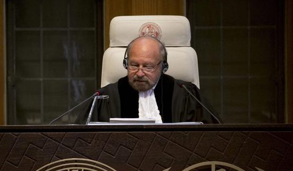 ICJ के पास जाधव मामले की सुनवाई का अधिकार नहीं : पाकिस्तान