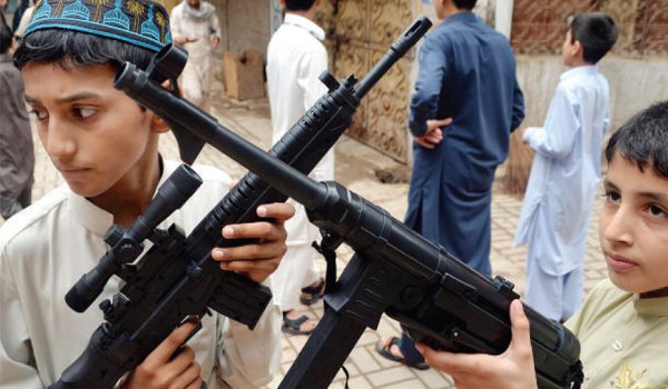 Thousands of toy guns seized in Karachi raids