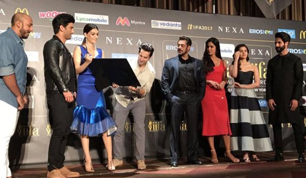 IIFA begins in new york, bollywood Brigade gets warm welcome