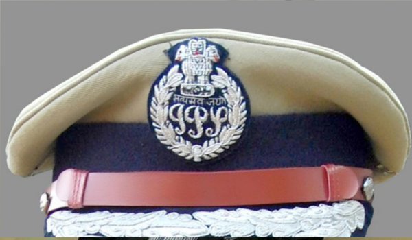 छत्तीसगढ़ में 2 IPS अफसरों की सेवा खत्म, डिप्टी जेलर निलंबित