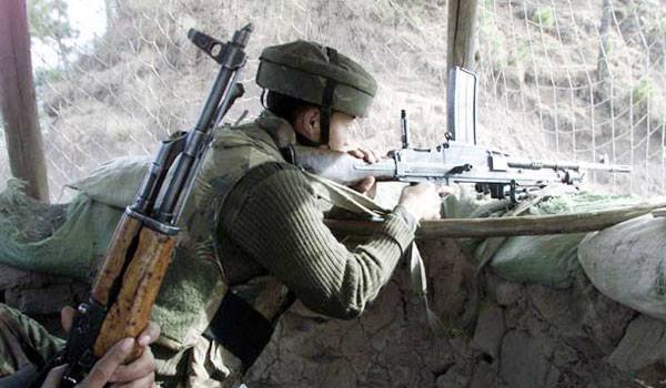 पाकिस्तानी गोलीबारी में मध्यप्रदेश का सैनिक, महिला की मौत