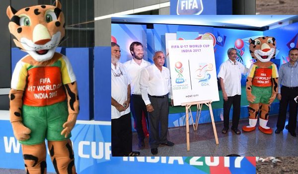 मनोहर पर्रिकर ने किया फीफा यू-17 विश्व कप का गोवा लोगो लांच